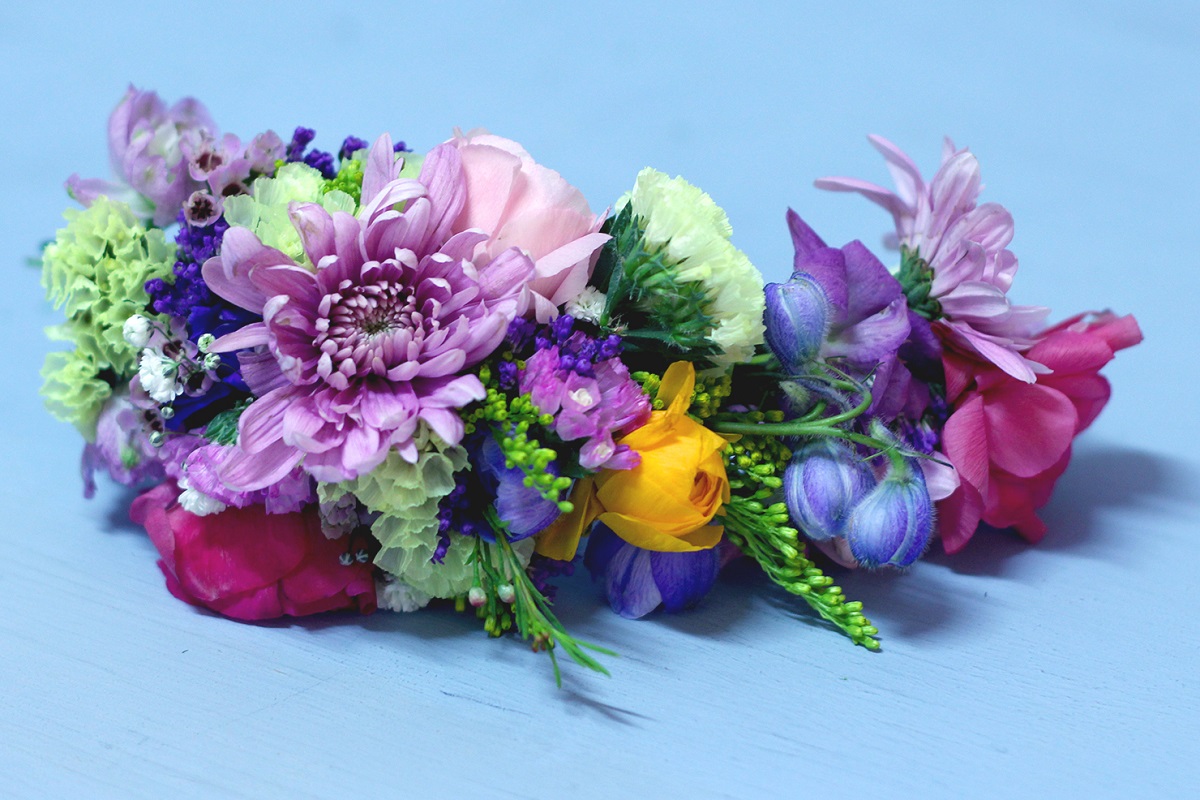 Wrist Corsage - Full & Abundant