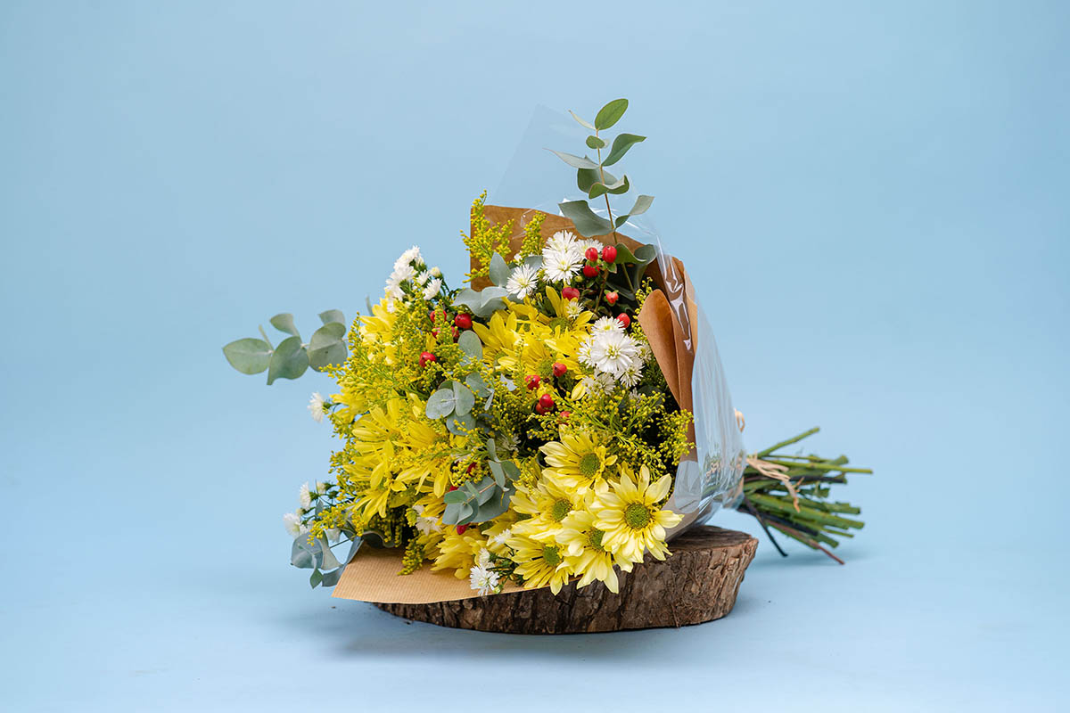 Tie Bunch Bouquet in a Jam Jar 5