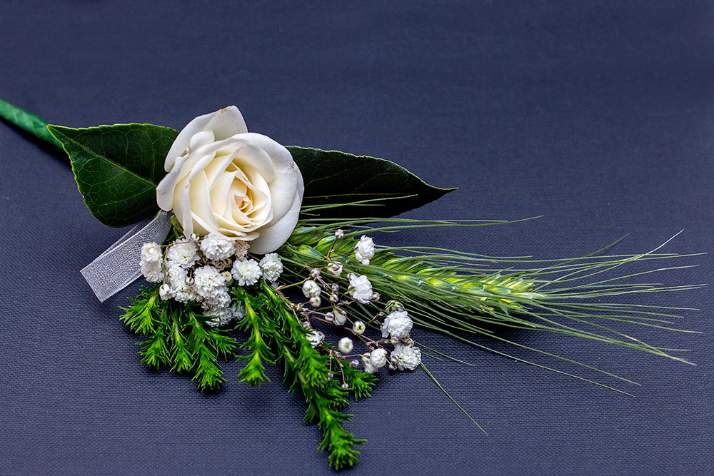 Boutonniere - Small