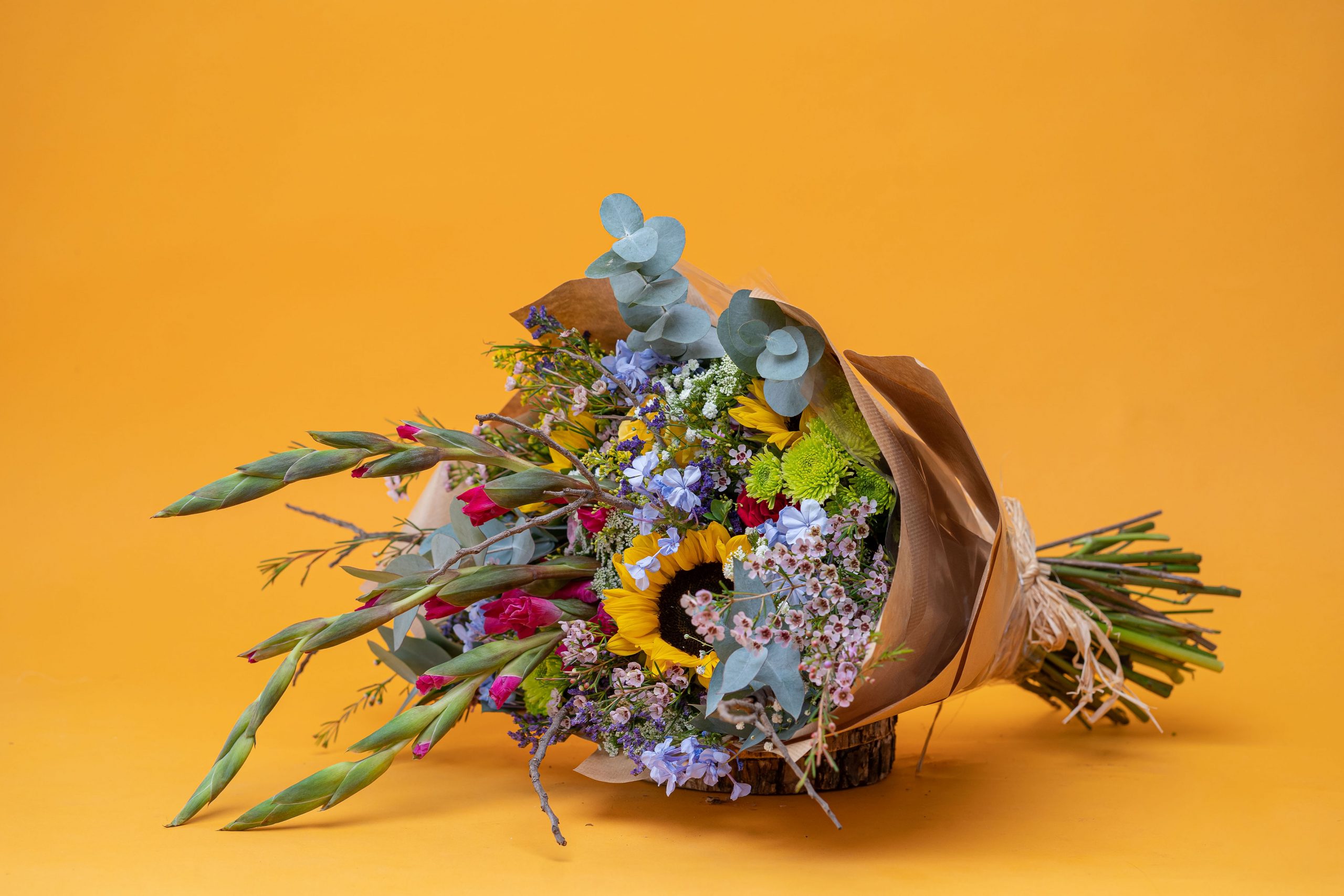 Tie Bunch Bouquet in a Jam Jar 4