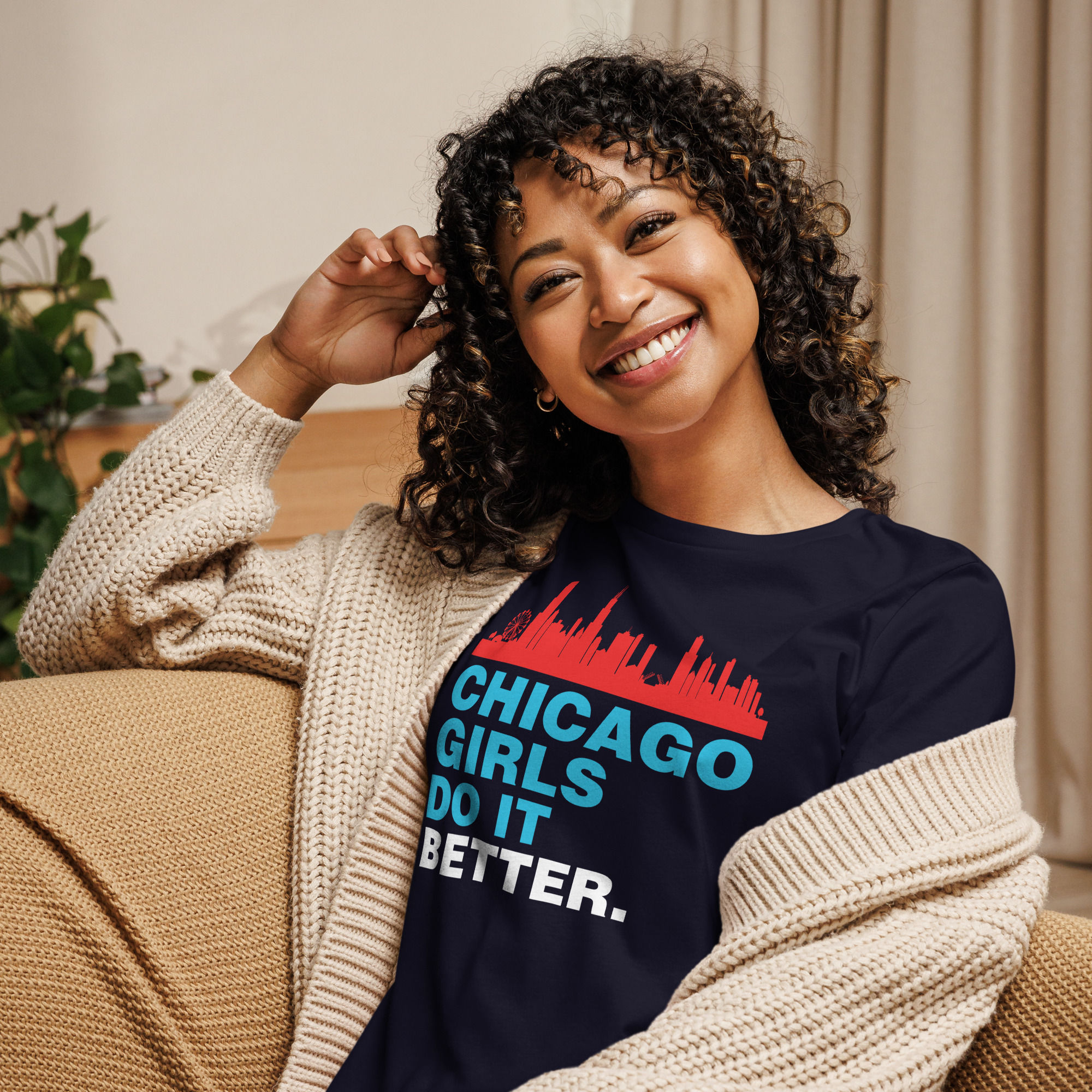 Chicago Girls Do It Better Women's Relaxed T-Shirt