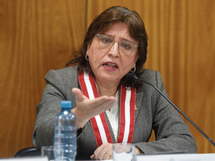 Tomás Gálvez mantiene la batuta mientras JNJ decide restituir o no a Espinoza