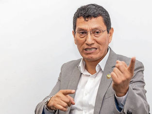 Colchado se prepara para la política: ¿qué partido lo acompañará?