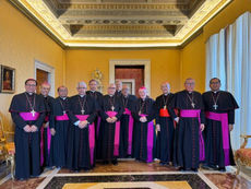 Reunión en Vaticano: Papa León XIV se reúne con obispos peruanos y recibe invitación oficial