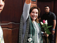 Sin peligro de fuga: juez desestima impedimento de salida de 36 meses contra Dina Boluarte