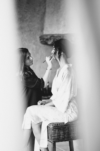 préparatifs maquillage coiffure mariée