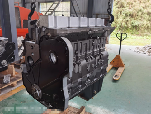 縮圖：Industrial Diesel Engine Basic Engine 6CTA8.3 160kw 215HP 2200rpm for Bulldozer