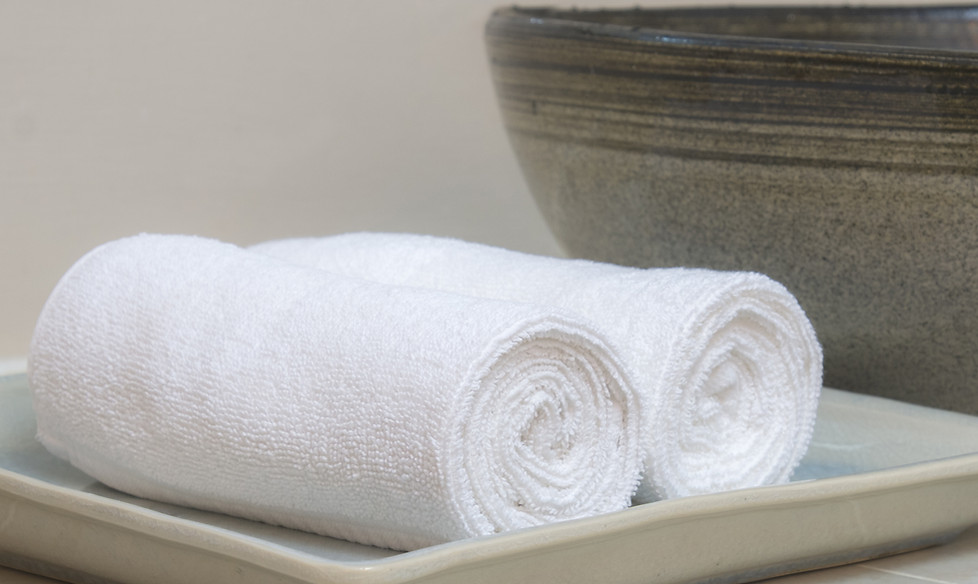 Rullade hotell handdukar