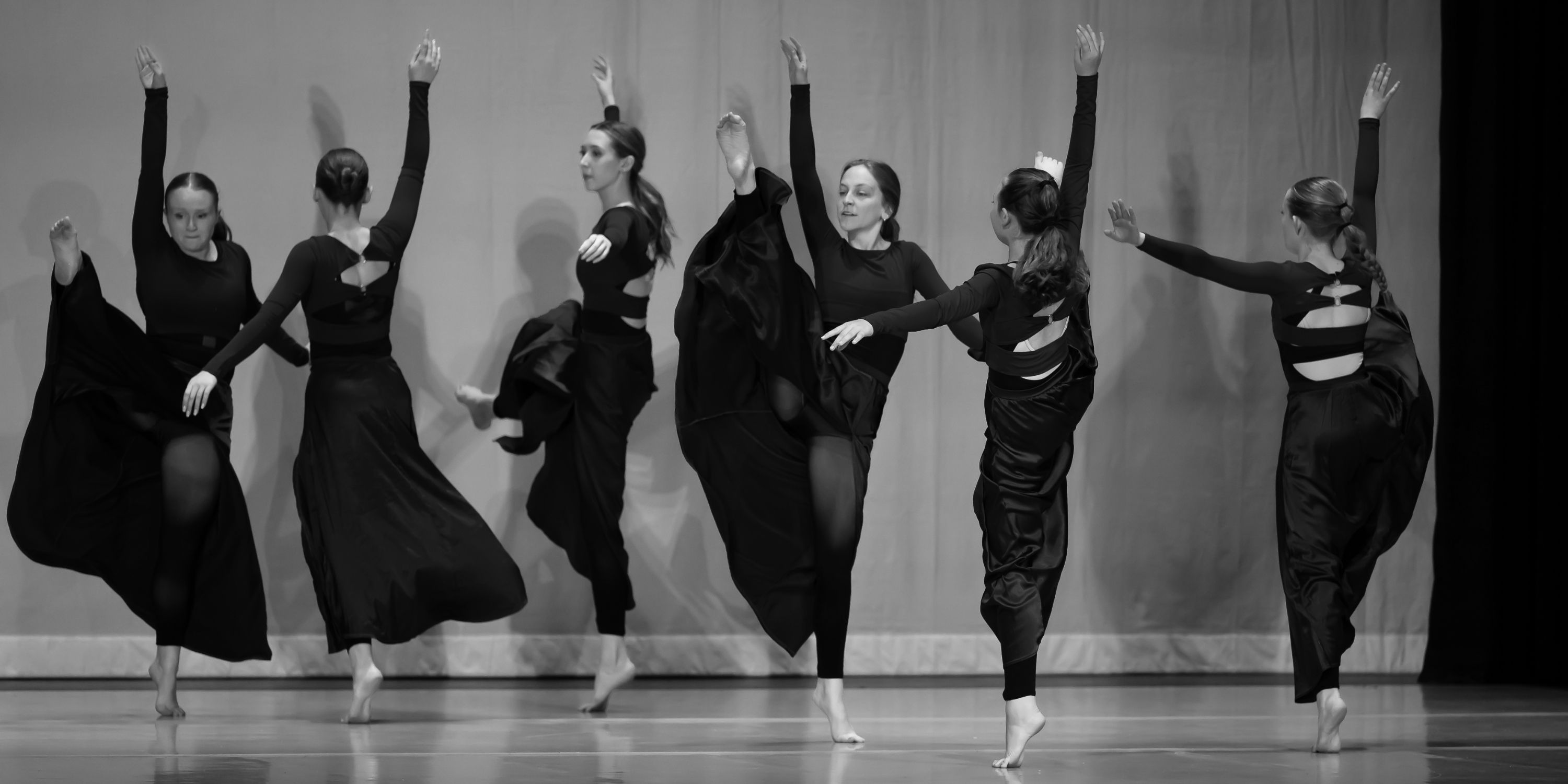 Intermediate/Advanced Contemporary