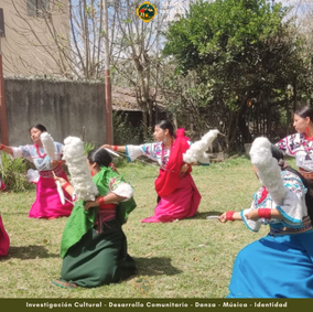 TEJIENDO NUESTRA IDENTIDAD