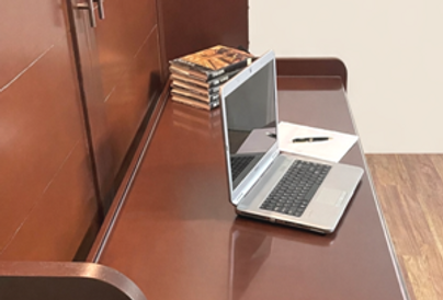 DESK TOPPER.png
