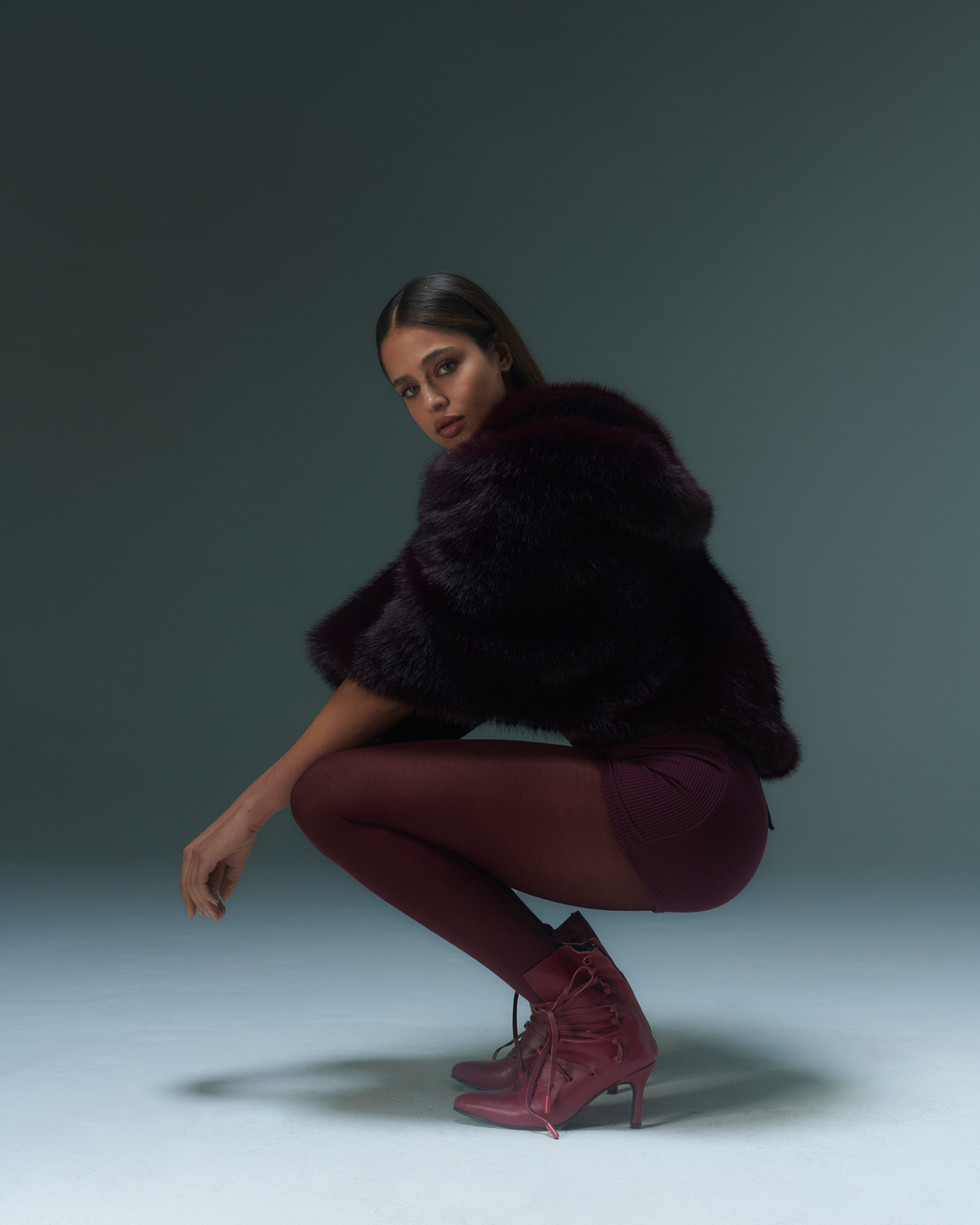 Leather boot, unique design, registered trademark, made in Chile, limited edition, Karen Abba, registered trademark