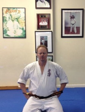 Image of Derick Mildred, an esteemed Sensei of Kyokushin Karate, exudes confidence and expertise.