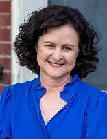 Stephanie-Stollar_Headshot.webp