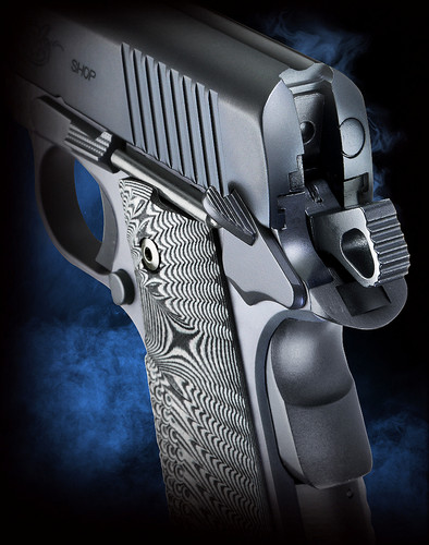 Western Arms Ultra RCP Custom with G10 Grip << belly gun