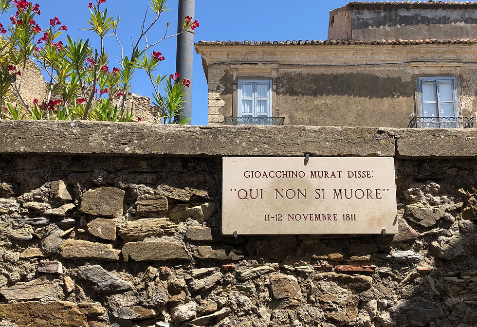 Murat's famous quote on a wall in Castellabate
