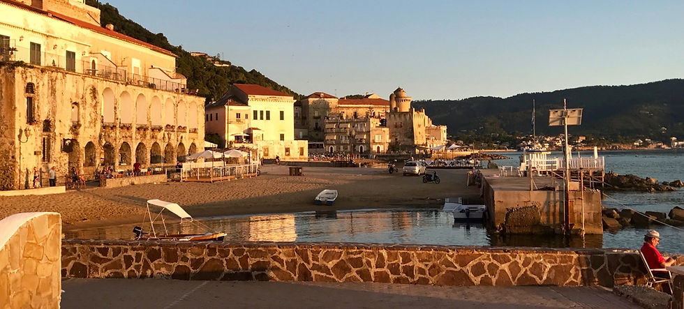 Santa Maria di Castellabate seafront