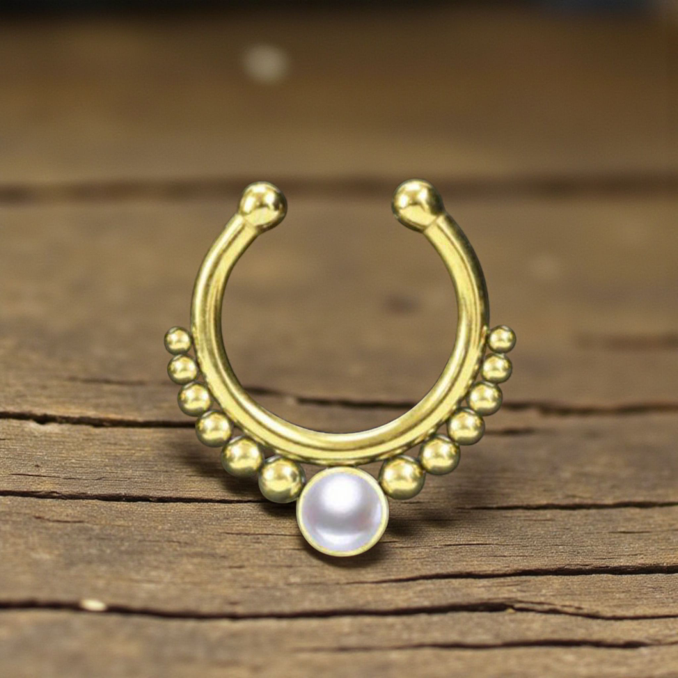 •✦.Elomi.✦•◦