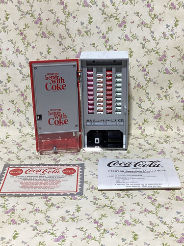 コレクション Coca-Cola Vending Machine Musical Bank Coca Cola Musical Vending Machine Bank - It's The Real Thing