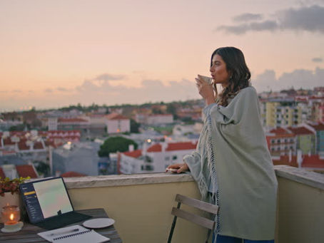Long-Stay Vacations Aren't Just for Retirees Anymore