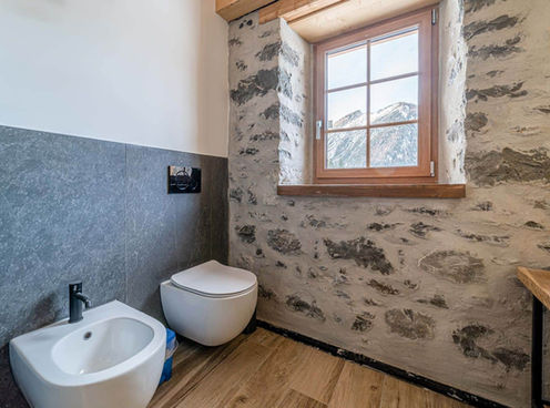 toilet details chalet