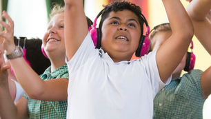 A free silent disco playlist, and 9 creative ways to use wireless headphones in the classroom