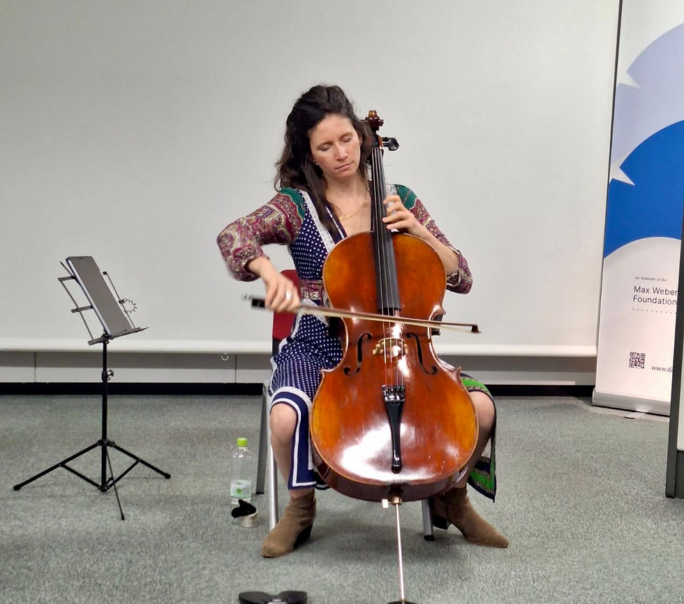 Cassadó Suite for Solo Cello