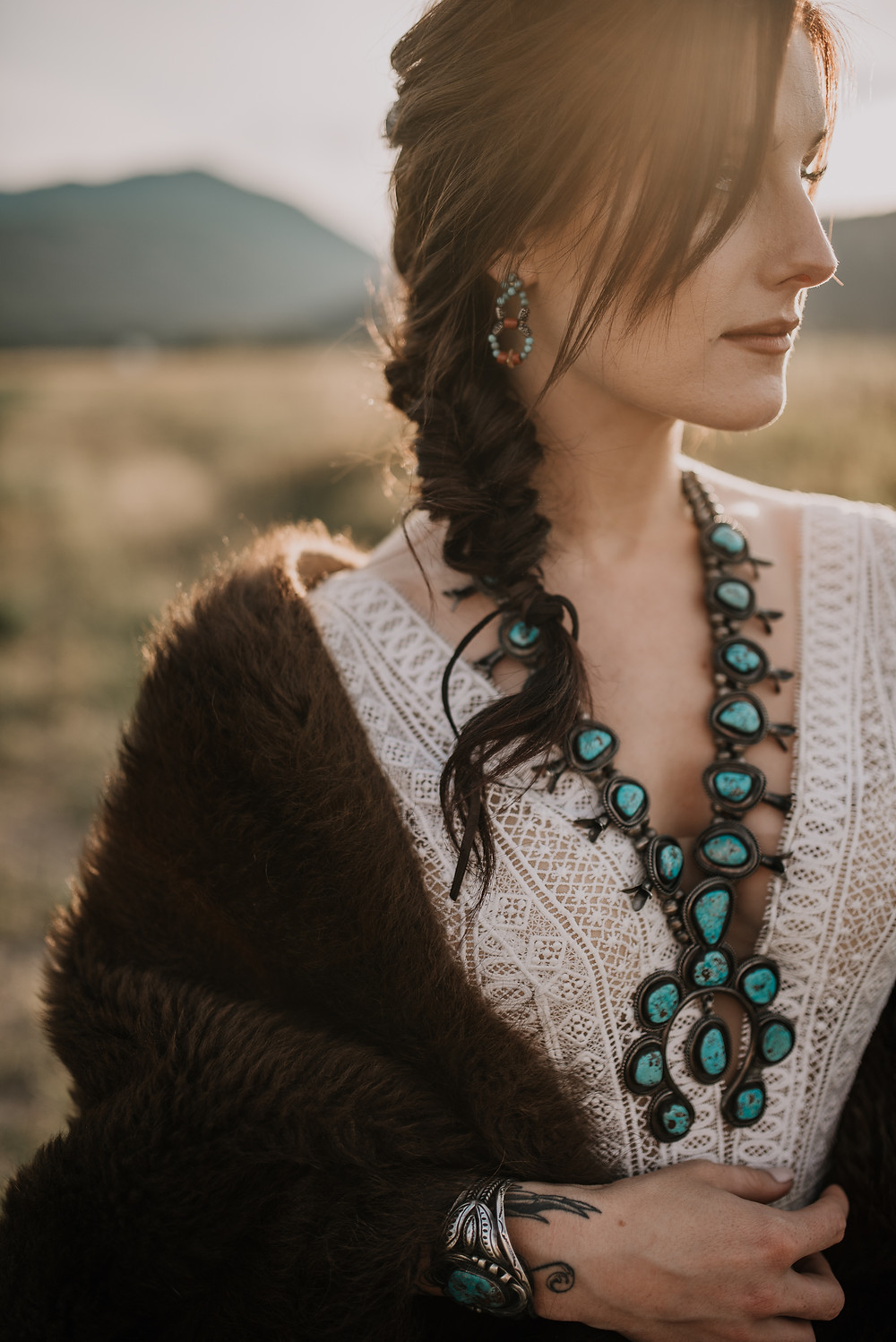 rustic bouquet, cowboy wedding, horses, rustic wedding, Amber waves of grain, styled shoot, western plate setting, turquoise napkin ring, western wedding, montana wedding, missoula photographer, montana wedding photographer, turquoise, lace boho wedding dress, rococo bridal