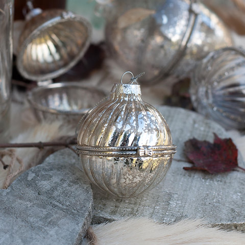 Boule De Noël Photo Une Boule De Noël Personnalisée Avec Photo