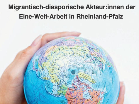 Veröffentlichung: Broschüre "Brücken bauen - Migrantisch-diasporische Akteur:innen der Eine-Welt-Arbeit in Rheinland-Pfalz" 