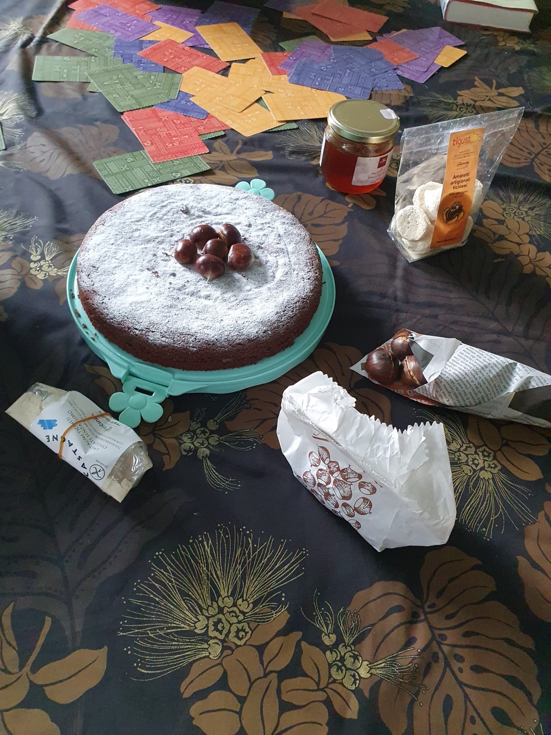 Papa Castagno: presentazione ricerca con dolce a sorpresa 🌰🍰🍯 content media