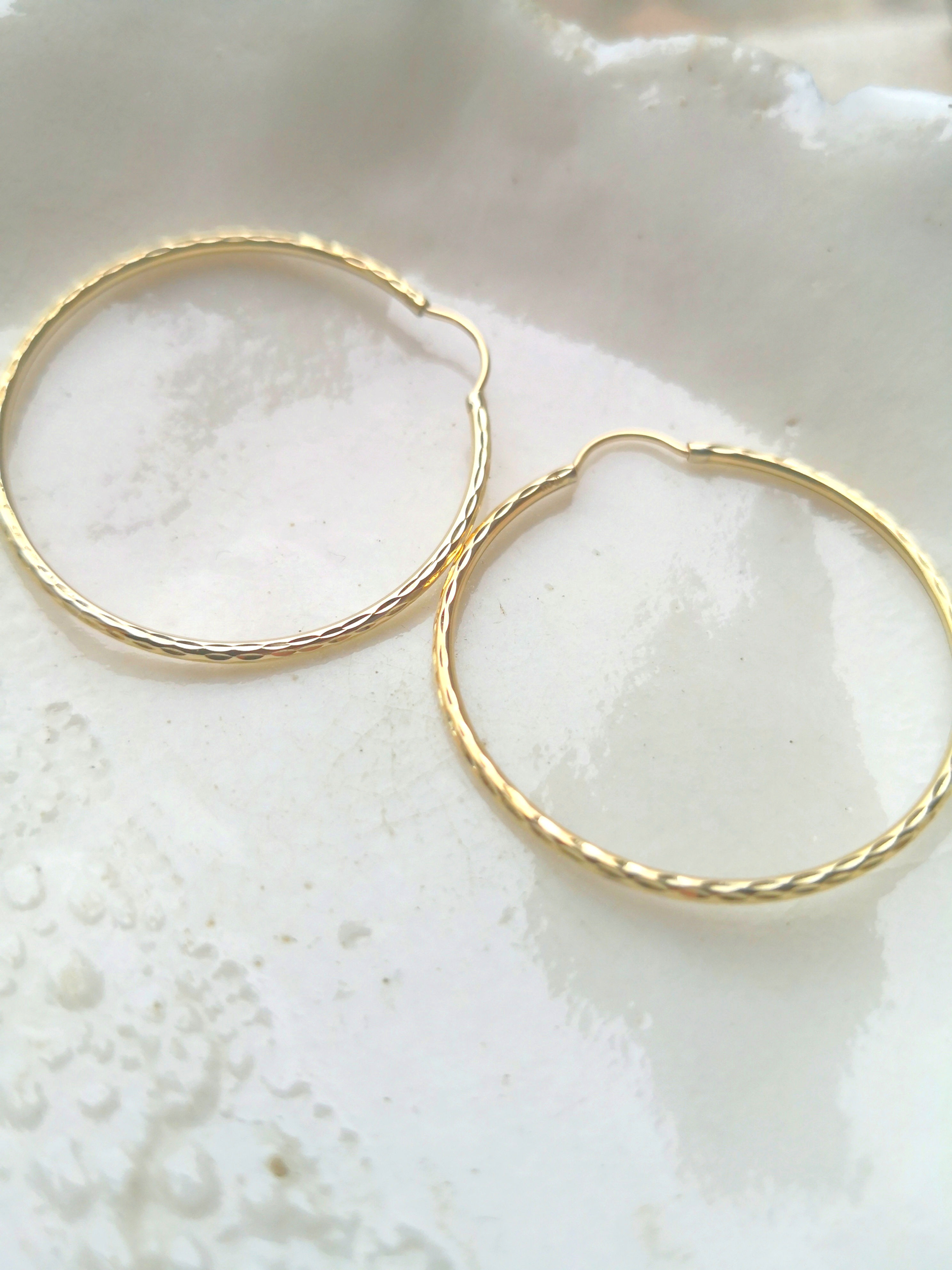 Solid 9ct Gold 30mm Hoop Earrings