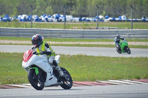 Kom og prøv roadracing!!