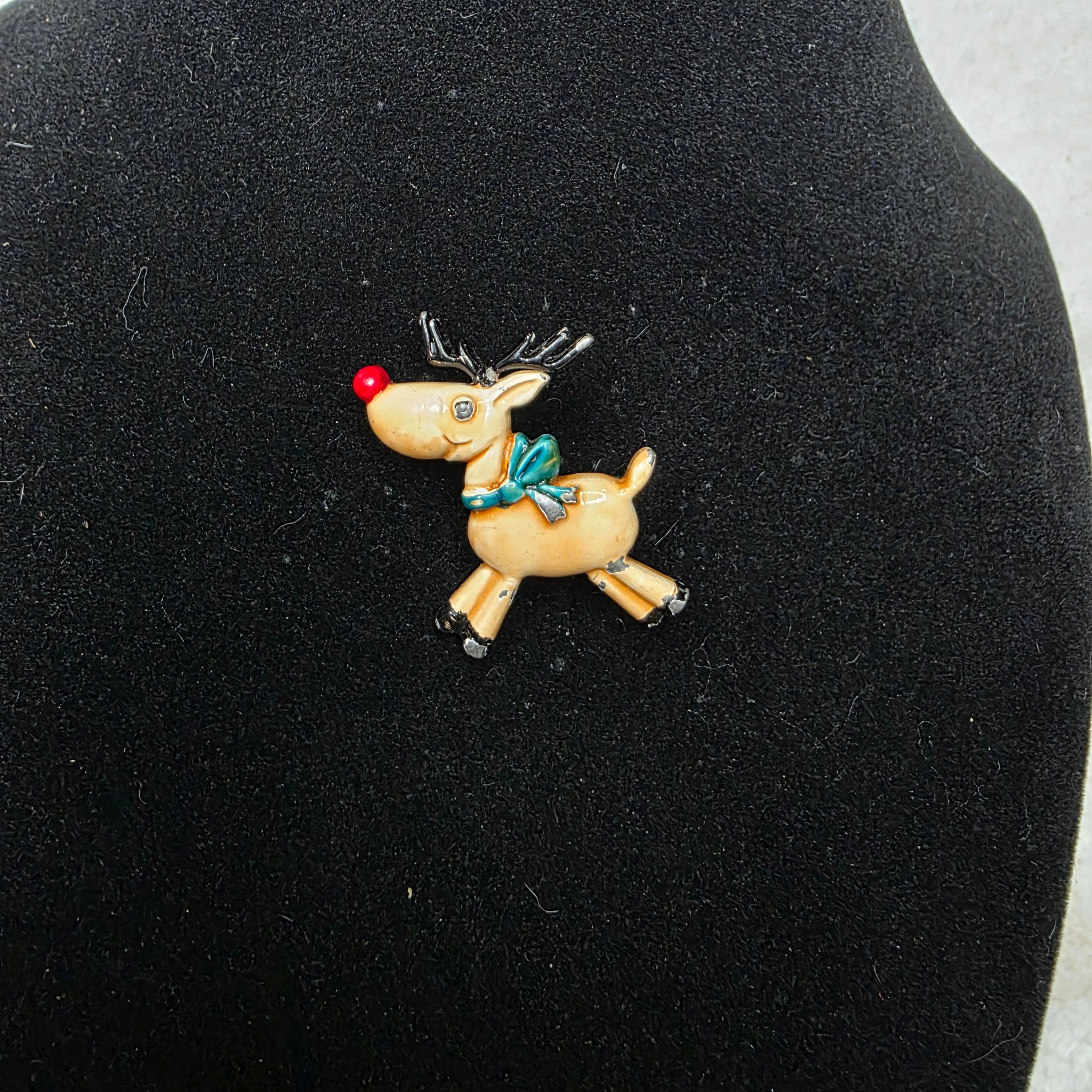 Unsigned Liz Claiborne Reindeer Pin