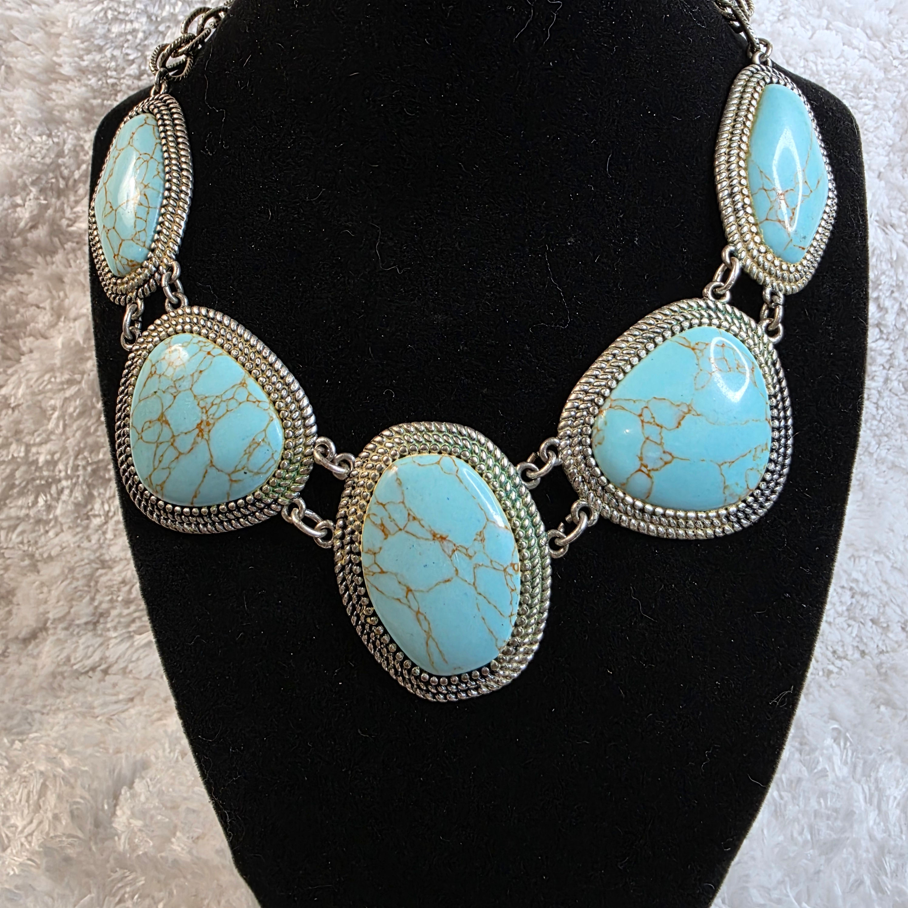 Premiere Designs Chunky Faux Turquoise Silvertone Necklace