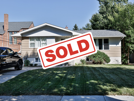 South Lethbridge Bungalow + Garage in Victoria Park