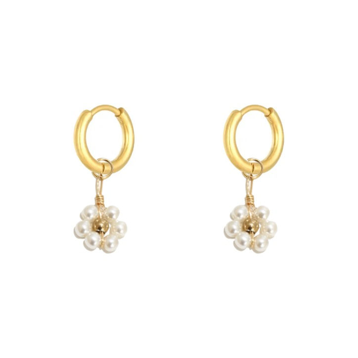 Pearly Flower Earrings