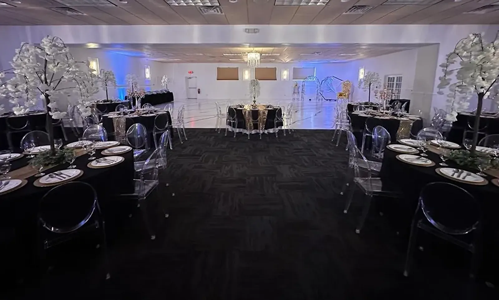 Dreams Venue set up for dinner.