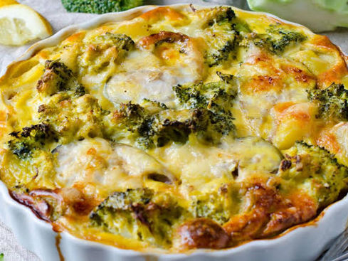 Torta de frango com brócolis