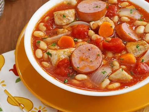 Feijão branco com linguiça calabresa