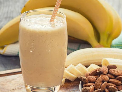 Smoothie de banana e amêndoa