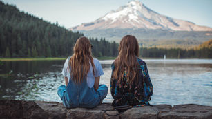 5 Bible Verses to Celebrate Friendship Day