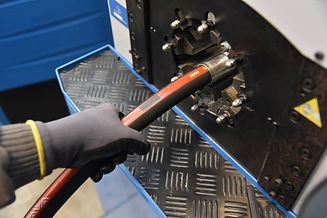 hydraulic crimper.jpg
