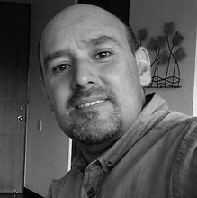 carlos lozano arq