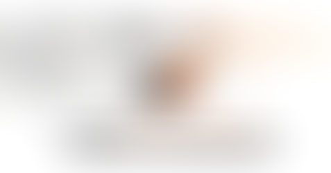 Graphic titled “How to Name Image Files for SEO” with simple steps for small business owners, including using descriptive file names, keywords, and hyphens to improve website SEO.