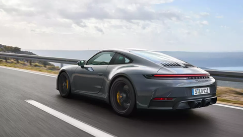 Novo Porsche 911 Carrera já tem pré-venda no Brasil