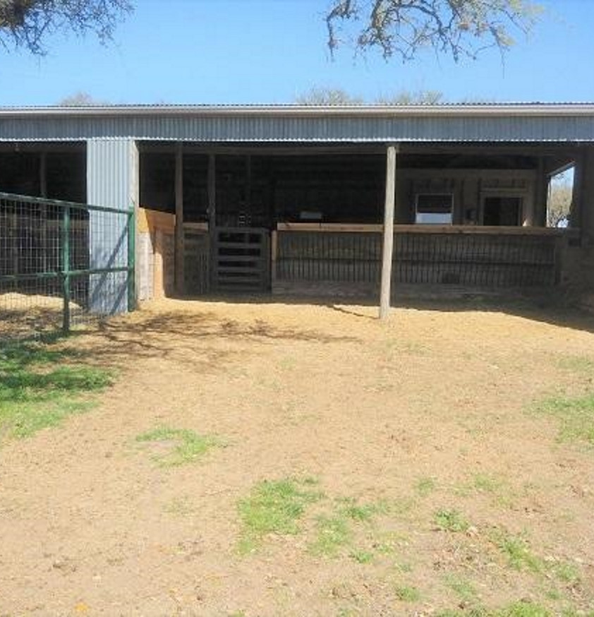 barn.jpg