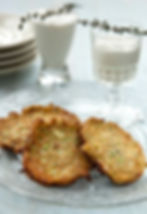 לביבות קישואים וגבינת פטה