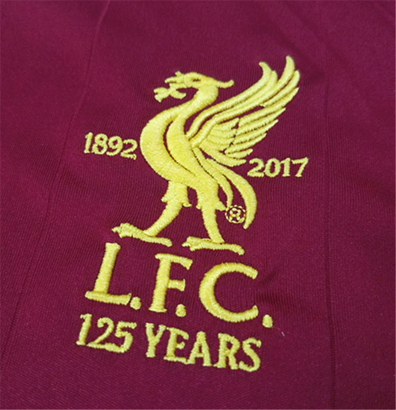 Thumbnail: Liverpool thuis tenue