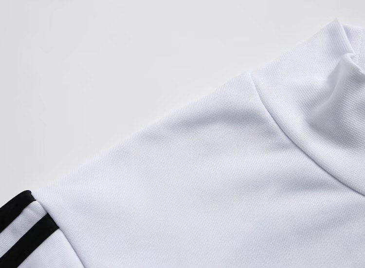 Thumbnail: Olympique Lyonnais sweater wit